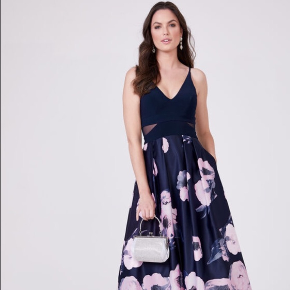 Floral gown with pockets
